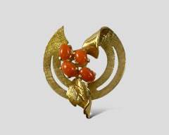 14K Coral Brooch