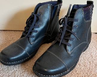 Clarks lace-up booties (size 10)