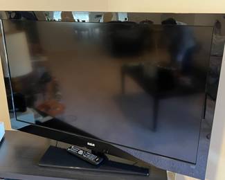 RCA 46" LCD HDTV