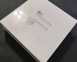 Apple Airpods (new)