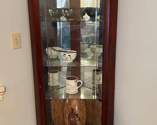 Corner curio cabinet