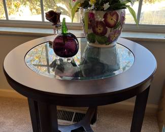 Round side table with beveled glass top
