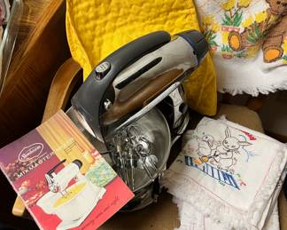 Chrome Stainless Steel Sunbeam Mix Master