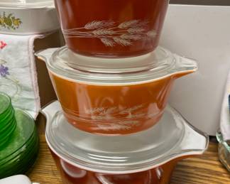 Set of 3 PYREX Autumn Harvest Casserole Dishes With Lids - #475B, #474B, #473B