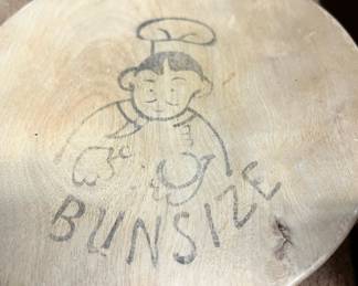 Wooden "Bunsize" Hamburger Press