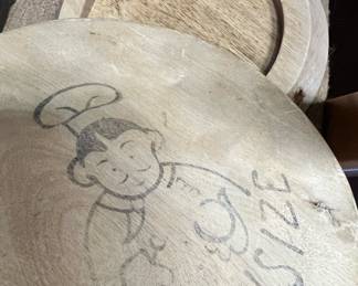 Wooden "Bunsize" Hamburger Press