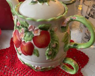 Temptation Apple Teapot & Teacup Combo