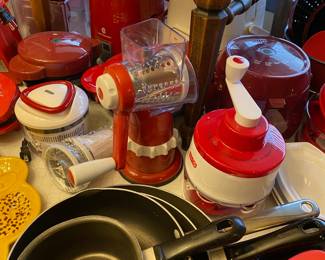 Dash Spiral Slicer, Hand Crank Rotary Grater, Zyliss Easy-Spin Salad Spinner