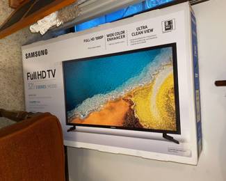 32" Samsung Full HD TV - M530D