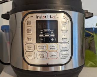 3qt Instapot in great condition.