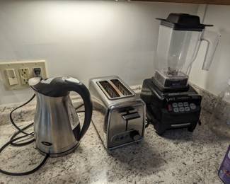 Water Kettle, Toaster, Professional 3hp Blender.