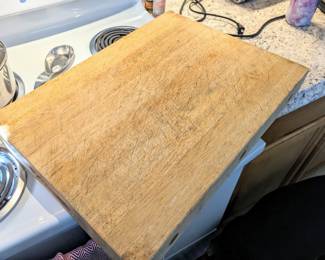 Extra large solid wood cutting block 