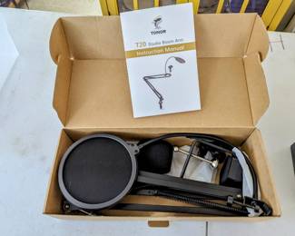 Tonor T20 Studio Boom arm.  Like new! Used a couple of times.
