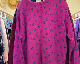 Preview International Pink/Floral Sweater