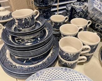 Churchill "Blue Willow" China Set