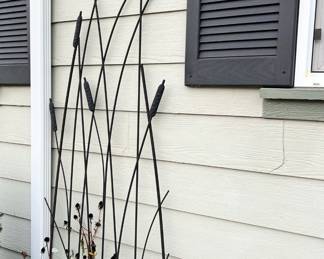 Outdoor Cattail Metal Decor 