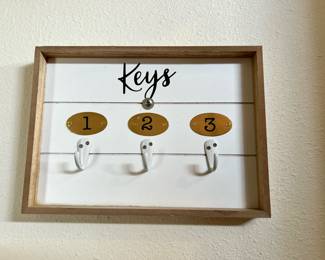 Wall Hanging 3 Key Holder