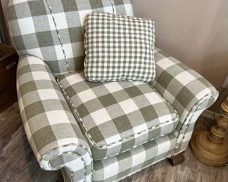 Green/White Plaid Upholstered Arm Chair
