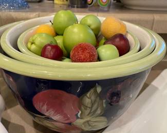 Set of 3 Patricia Brubaker Certified International Nesting Mixing Bowls