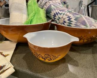 3 Piece Pyrex "Old Orchard" Cinderella Mixing Bowl Set