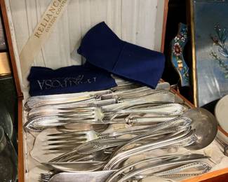 Oneida Community Reliance Plate Silverware Set