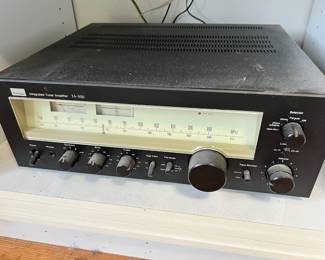 Sansui Integrated Tuner Amplifier - TA-300