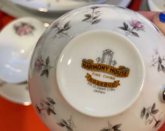 Harmony House Fine China Set - Rose Bud PatternHarmony House Fine China Set - Rose Bud Pattern