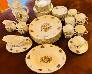 $375
Royal Worcester Dorchester pattern service for 10 11 dinner plates, 12 salad or dessert plates, 12B&B 10 cups & 12 saucers, 1 coffee pot, C&S, gravy bowl with underplate, 1 veggie. 62 pieces