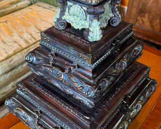 $90
Assortment of stacking boxes 18Wx16Dx26H