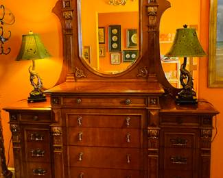 $800
Antique Pulaski Roadshow Sideboard 6'x21Wx91T