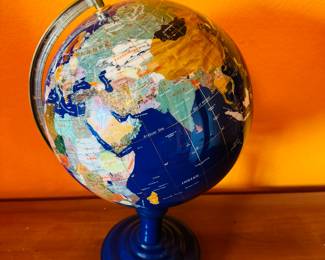 $200
World Globe 24Hx14W