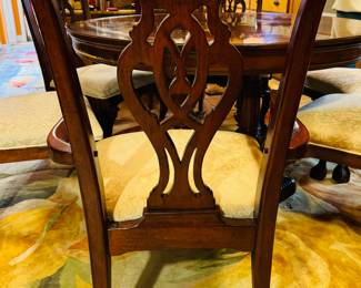 $495
Universal Furniture NC Round table 54Dx30H with Chippendale style 2 arms + 4 chairs