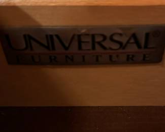 $450
Universal Furniture NC China cabinet 51x82x18