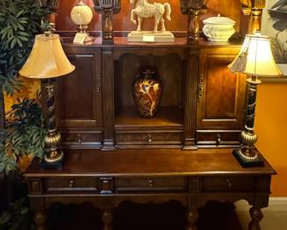 $800
Antique Roadshow welch cabinet 61x22x89