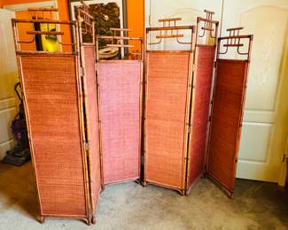$100 each
set of 2 Bamboo screen 3 panels 72Hx51W
