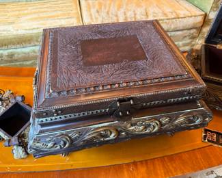 $90
Assortment of stacking boxes 18Wx16Dx26H