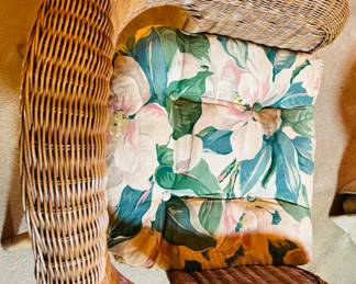 $60
Wicker chair 28Wx3'Tx20D