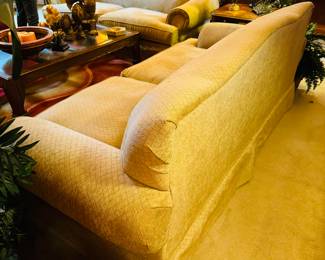 $250
Sofa bed Allen White 90Lx39Dx38H