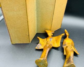 $36 - 2 figures and small screen