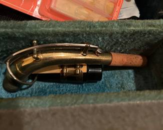 Mouthpiece conn saxophone serial # 678075