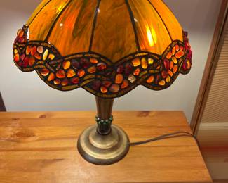 Leaded glass table lamp butterscotchy toes
