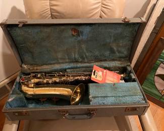 Conn 1954 ish saxophone overhauled completely in 2015 678075