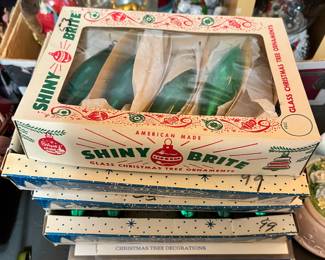 Set of 4 Shiny Brite Green Glass Ornaments