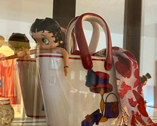 Red Hat Porcelain Purse