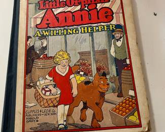 Little Orphan Annie - A Willing Helper Book
