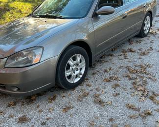 2005 NISSAN ALTIMA 242,000 MILES