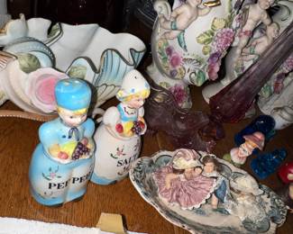 Dutch boy + girl S+P shakers