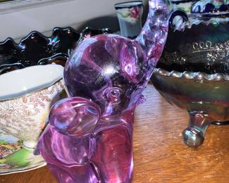 Purple glass elephant 