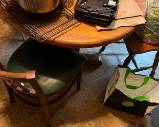 Sturdy Farmhouse Table+ chairs