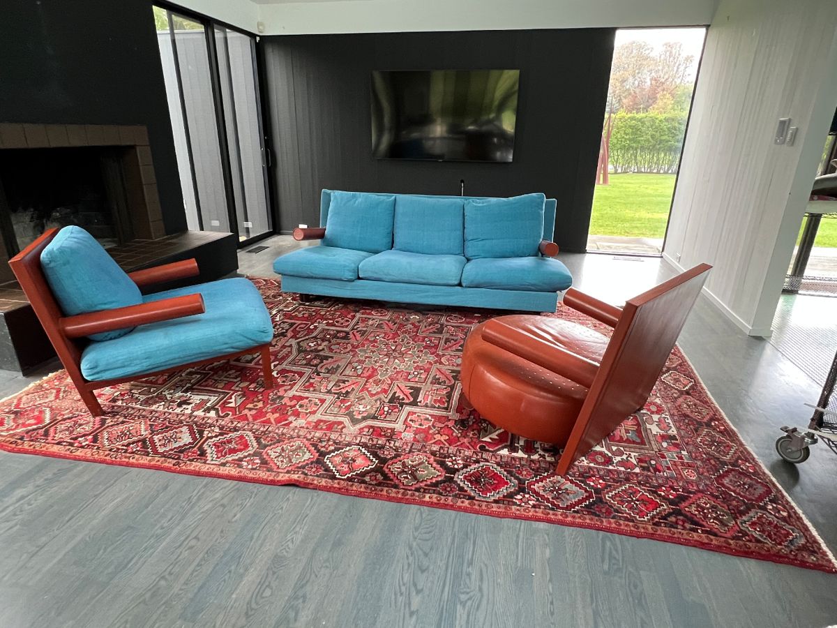 Modern Designer Bridgehampton Online Auction starts on 10/31/2023